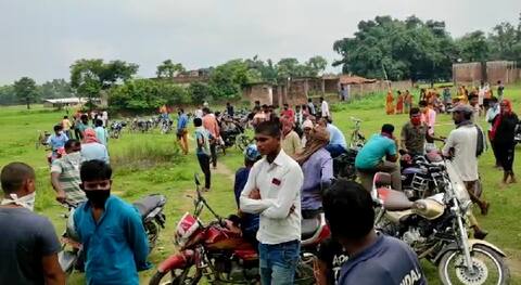 बाइक सवार अपराधियों ने 18 वर्षीय कबड्डी खिलाड़ी की गोली मारकर की हत्या बाइक सवार अपराधियों ने 18 वर्षीय कबड्डी खिलाड़ी की गोली मारकर की हत्या