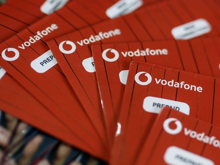 Vodafone Rs 819 prepaid plan launch offers 2 gb data daily will rival Jio and Airtel रोजाना 2GB डाटा के साथ Vodafone ने लॉन्च किया नया प्री-पेड प्लान,  Jio और Aitel से मुकाबला