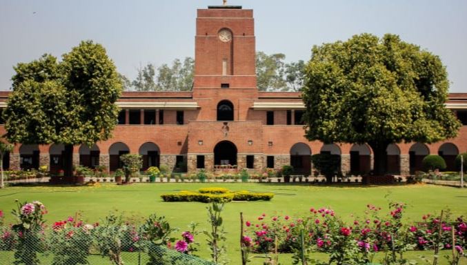 Famous top 10 colleges and courses of Delhi university | ये हैं दिल्ली ...