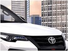 फेस्टिव सीजन में Toyota लेकर आ रही है नई सबकॉम्पैक्ट SUV, मारुति की इस कार से होगा मुकाबला