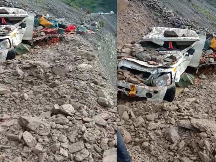 उत्तराखंड: पहाड़ों में बारिश से कई जगह टूटी चट्टानें, टिहरी में मकान पर गिरा पुश्ता, तीन लोग दबे