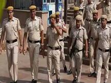 नोएडा पुलिस की बड़ी कार्रवाई, बिल्डरों की 17.25 करोड़ रुपए की सम्पत्ति की कुर्क