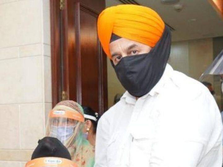 बीजेपी के नेशनल सेक्रेटरी ने कहा- अफगानिस्तान में प्रताड़ना के शिकार सात सौ और सिखों को भारत लाने की तैयारी BJP National Secretary Sardar RP Singh said, preparations to bring seven hundred more Sikhs victims of torture in Afghanistan to India बीजेपी के नेशनल सेक्रेटरी ने कहा- अफगानिस्तान में प्रताड़ना के शिकार सात सौ और सिखों को भारत लाने की तैयारी