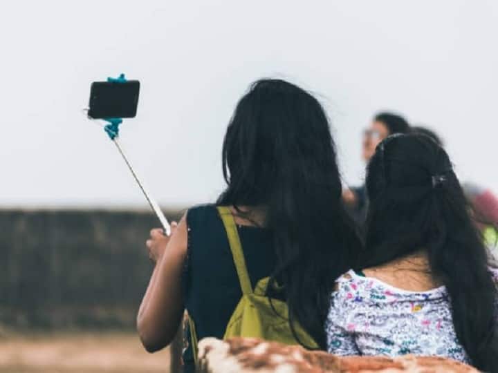 Best smartphone for selfie, Latest mobile with best camera features ...
