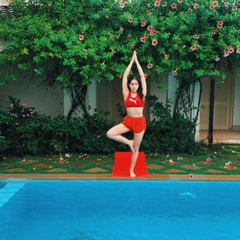In pics: Sara Ali Khan shares hot pics of yoga in swimming pool, here's the bold style