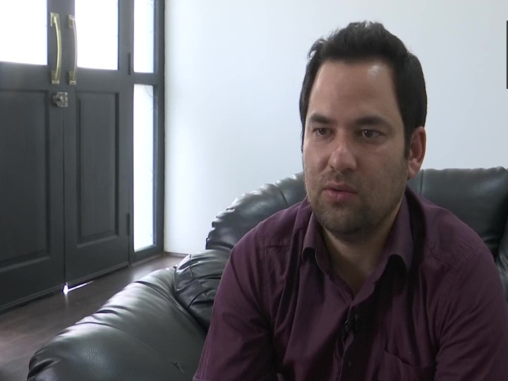 Kashmir student created file sharing app, claimed to be faster than shareit कश्मीरी छात्र ने बनाया फाइल शेयरिंग एप, SHAREit से भी तेज फाइल ट्रांसफर होने का किया दावा