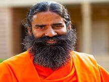 राम मंदिर भूमि पूजनः अयोध्या पहुंचे योग गुरु स्वामी रामदेव, जानिए कहां है रुकने की व्यवस्था