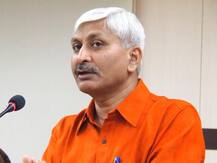 दिल्ली दंगा: DU के प्रोफेसर अपूर्वानंद से स्पेशल सेल ने पांच घंटे की पूछताछ, मोबाइल ज़ब्त किया