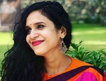 IAS Success Story: नाना का सपना था बिटिया बने ‘अफसर’, कुछ ऐसे तय किया अपराजिता ने यह सफर