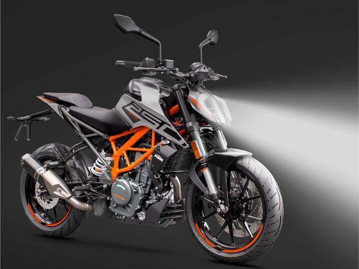 BS6 ktm 250 duke launched in india know price and specifications KTM ने BS6 250 Duke को भारत में किया लॉन्च, इस बाइक से होगी कांटे की टक्कर