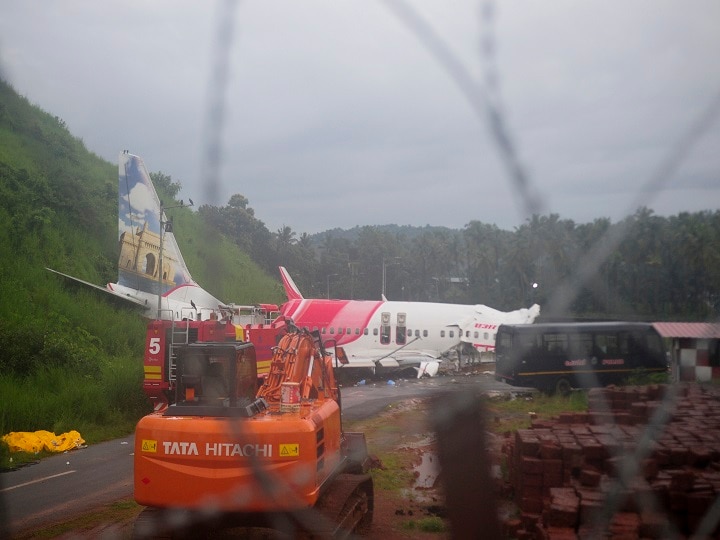 What is Tabletop Runway Know Why Plane Crash in Kozhikode 'टेबलटॉप' रनवे बना केरल विमान हादसे की वजह? जानें क्यों जोखिम भरी होती है ऐसे रनवे पर लैंडिंग