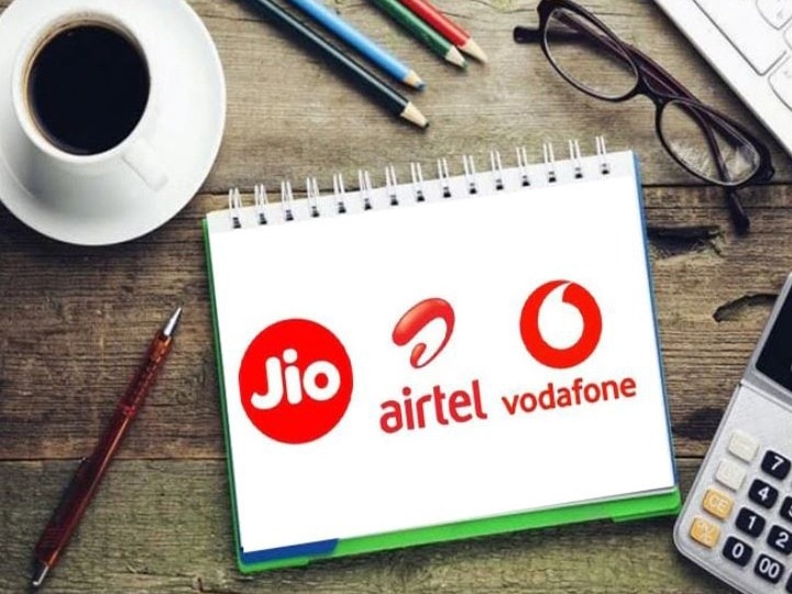  Airtel pips Jio in monthly mobile subscriber addition after 4 years Airtel vs Jio: एयरटेल ने चार साल में पहली बार जियो को इस मामले में पछाड़ा