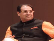 तिरंगे पर टिप्पणी के बाद योगी के मंत्री बोले- पाकिस्तान जाएं महबूबा मुफ्ती