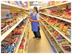 बड़े ब्रांड के हाथों पिट रहे हैं FMCG प्रोडक्ट्स के रीजनल ब्रांड, लॉकडाउन ने बढ़ाई दिक्कत