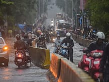 Weather Update: मुंबई में आज और कल को लेकर रेड अलर्ट जारी, देश के अन्य हिस्सों में बारिश के आसार