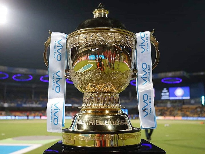 Dream 11 Wins IPL 2020 Title Sponsorship Dream 11 wins bid approximately 250 crores as Title Sponsors for IPL Season 13 IPL 2020 के लिए Dream 11 बना टाइटल स्पॉन्सर, Vivo के हटने के बाद कई बड़ी कंपनियां थी दौड़ में