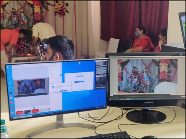 दिल्ली: कोरोना के बीच मनाई जा रही है डिजिटल जन्माष्टमी, भक्तों को दिए गए हैं लाइव दर्शन के लिए स्लॉट