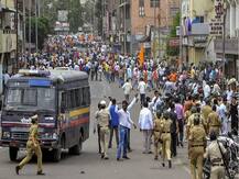 महाराष्ट्र सरकार का अहम फैसला, मराठा आरक्षण आंदोलन में मारे गए लोगों के परिजनों को मिलेंगे 10 लाख रुपये