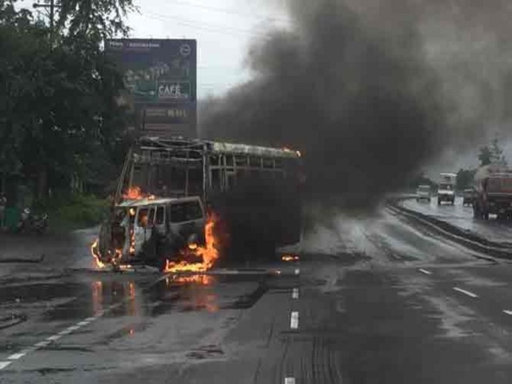 Bus and car collided with fire, two people died in an accident ann बस और कार में भीषण टक्कर से लगी आग, हादसे में दो लोगों की मौत