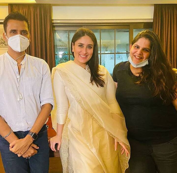 इसके साथ ही शूटिंग सेट से करीना की ये पीले सूट में भी तस्वीर सामने आई है. करीना ने इस दौरान काफी ढीला सूट पहना हुआ था. 