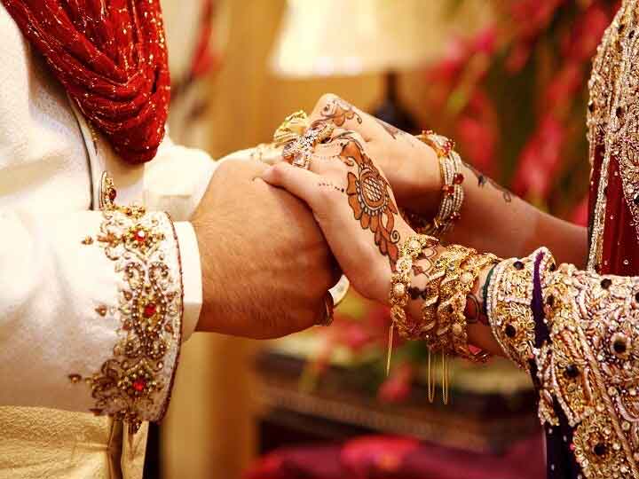After The Allahabad High Court Decision Under Special Marriage Act Know  More | इलाहाबाद हाई कोर्ट के फैसले के बाद Special Marriage Act के तहत शादी  करना अब कितना आसान हो जाएगा,