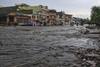 यूपी: मथुरा में भारी बारिश से अंडरपास में डूबी यात्रियों से भरी बस, फायर ब्रिगेड ने बचाई जान