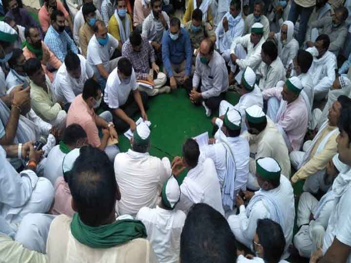 उत्तर प्रदेश: गन्ना भुगतान की मांग को लेकर बीकेयू का प्रदर्शन