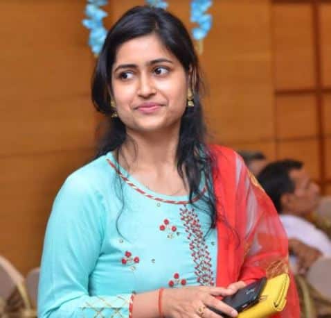 IAS Success Story: निबंध के पेपर में कैसे पाएं श्रेष्ठ अंक? UPSC टॉपर चाहत से जानते हैं IAS Success Story: निबंध के पेपर में कैसे पाएं श्रेष्ठ अंक? UPSC टॉपर चाहत से जानते हैं