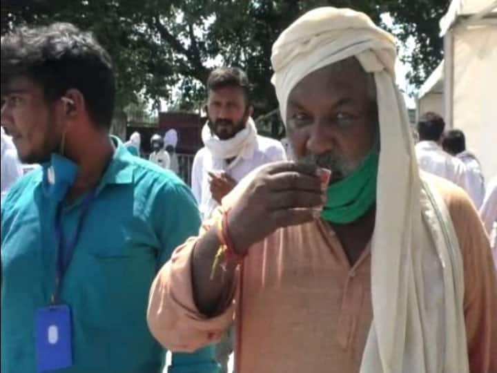 अनोखी पहलः गोरखपुर कलेक्ट्रेट परिसर में आइए, मिलेगा निशुल्क आयुष काढ़ा