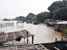 Bihar Floods: बिहार में बाढ़ से 16 जिलों में 81 लाख से अधिक की आबादी प्रभावित, अब तक 25 की मौत