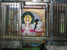 मेरठ: परतापुर के जैन मंदिर में लाखों की चोरी, चोरों ने तोड़ दिए सीसीटीवी कैमरे