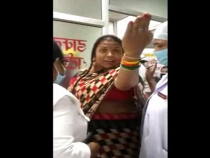 गोरखपुर: अस्‍पताल में महिला चिकित्‍सक से तीमारदारों ने की हाथापाई और अभद्रता, मुकदमा दर्ज