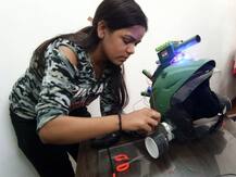 काशी की बेटी ने बनाया रोबो हेलमेट, सेना के जवानों की करेगा सुरक्षा, देगा दुश्मनों को जवाब