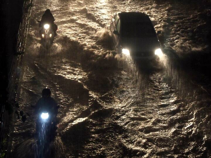 Monsoon Madhya Pradesh record rainfall in Bhopal in last 24 hours ANN मध्य प्रदेश पर मानसून मेहरबान, बीते 24 घंटे में भोपाल में हुई रिकॉर्ड बारिश