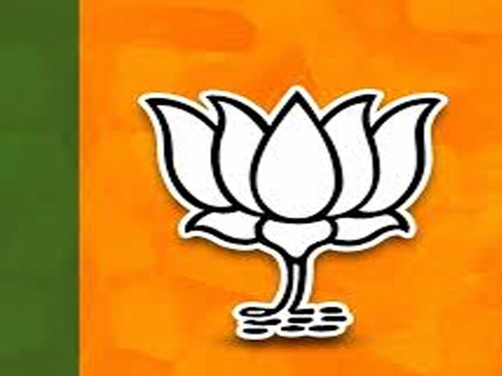 BJP Announces State Committee of Party with some promotion ANN यूपी में बीजेपी ने संगठन में किए बड़े बदलाव, जातीय समीकरण को भी ध्यान में रखा