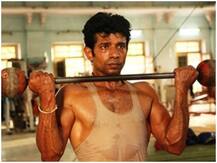 नेशनल लेवल का बास्केटबॉल प्लेयर रह चुका है ये 'मुक्काबाज'