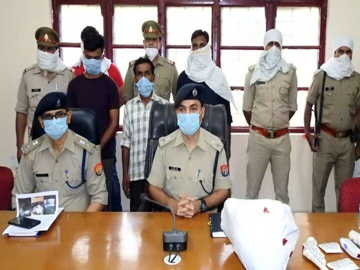 अमरोहा: झोलाछाप डॉक्टर का अपहरण करने वाले बदमाशों को पुलिस ने दबोचा, मिलेगा इनाम Police arrested the miscreants who kidnapped doctor in amroha uttar pradesh ann अमरोहा: झोलाछाप डॉक्टर का अपहरण करने वाले बदमाशों को पुलिस ने दबोचा, मिलेगा इनाम
