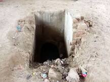 फिरोजाबाद नगर निगम की बड़ी लापरवाही, हादसे को दावत दे रहे हैं खुले मैनहोल