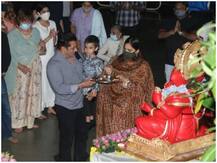 Photos: सलमान खान की बहन अर्पिता खान शर्मा के घर पर धूमधाम से मना गणेशोत्सव, डेढ़ दिन बाद हुआ बप्पा का विसर्जन