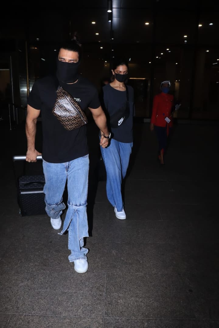 फिल्म में जहां रणवीर सिंह पूर्व क्रिकेटर कपिल देव की भूमिका में दिखाई देने वाले हैं तो वहीं दीपिका उनके पत्नी के किरदार में नजर आने वाली हैं. (Photo Credit: Manav Manglani)