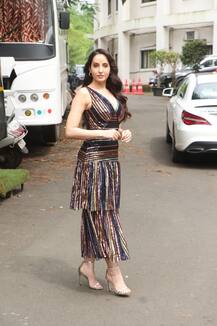 3 लाख रुपये का बैग तो 50 हजार की सैंडल, Nora Fatehi के फैशन कलेक्शन में शामिल है ये Expensive Stuff