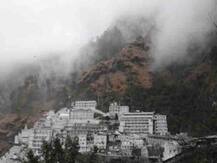 26 अगस्त से शुरू होगा माता वैष्णो देवी यात्रा के लिए ऑनलाइन रजिस्ट्रेशन, कर सकेंगे हेलीकॉप्टर की बुकिंग