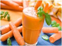 Health Tips: गाजर को ऐसे ही नहीं कहा जाता है गरीबों का सेब, एक कप जूस में हैं कई फायदे