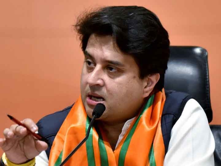 ज्योतिरादित्य सिंधिया बोले- मैं BJP कार्यकर्ता हूं, कांग्रेस के मामलों पर टिप्पणी नहीं करूंगा