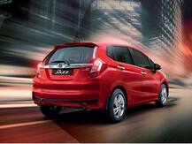 नई Honda Jazz भारत में हुई लॉन्च, मारुति की इस कार को मिलेगी चुनौती