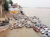 वाराणसी में उफान पर गंगा, नौका संचालन बन्द, नाविकों और पुरोहितों की बढ़ी परेशानी