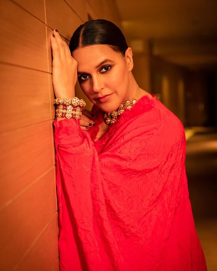 बॉलीवुड एक्ट्रेस नेहा धूपिया अपने बेबाकी और धाकड़ मिजाज की वजह से जानी जाती हैं.  आज उनका 40वां जन्मदिन है. इस मौके पर हम आपको उनकी लाइफ से जुड़ी कुछ अनसुनी बातें बता रहे हैं. 