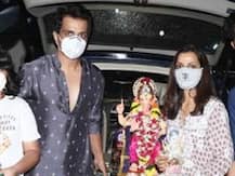गरीबों के मसीहा बने अभिनेता सोनू सूद ने मुंबई में की गणपति पूजा, परिवार के साथ किया विसर्जन