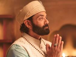 Ashram Review: धर्म की छतरी के नीचे चलते धंधे और ढोंग की खुलती पोल