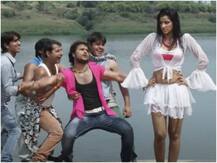 YouTube पर 20 लाख से अधिक बार देखा जा चुका है पूनम दुबे और खेसारी लाल का ये Bhojpuri गाना